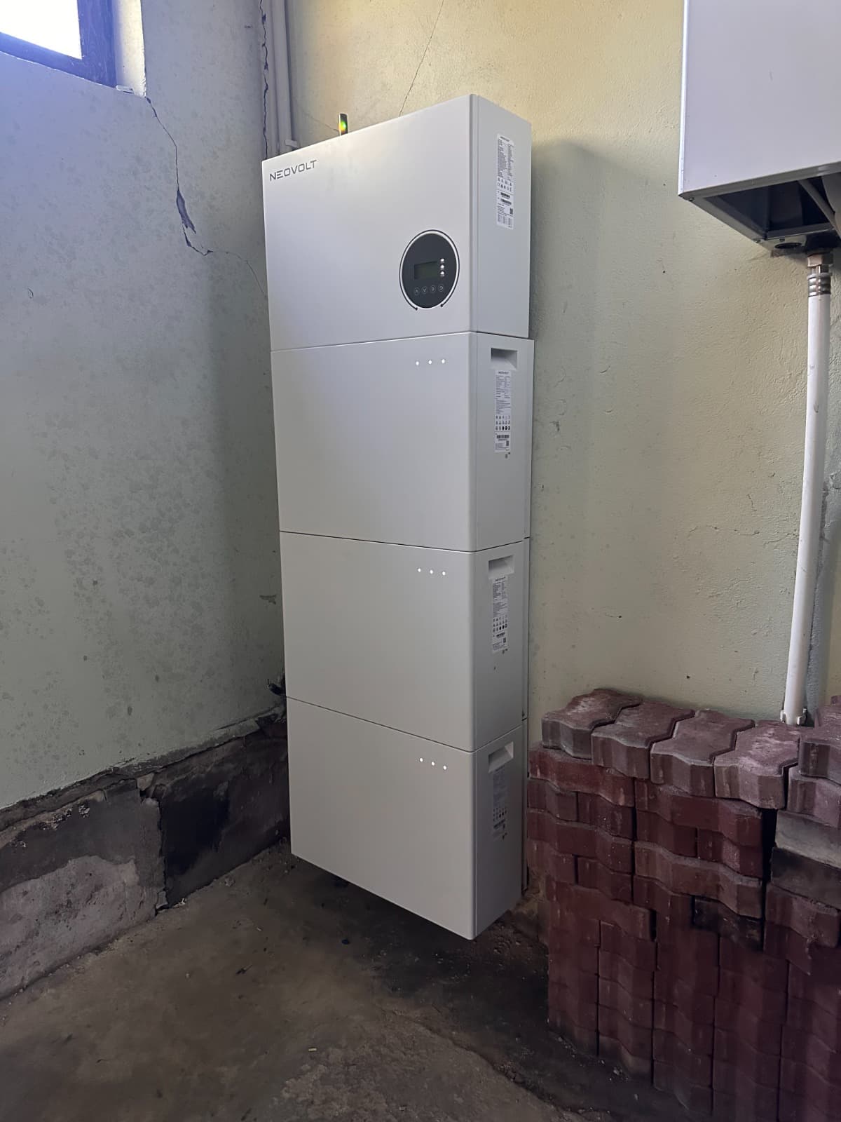 Neovolt Energy Storage System